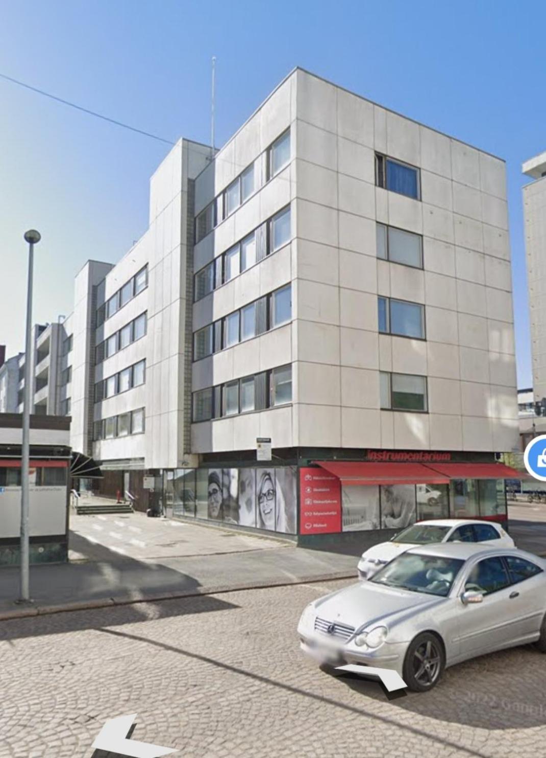 Oulu City Center 4-Room Apartment Parking Exteriör bild